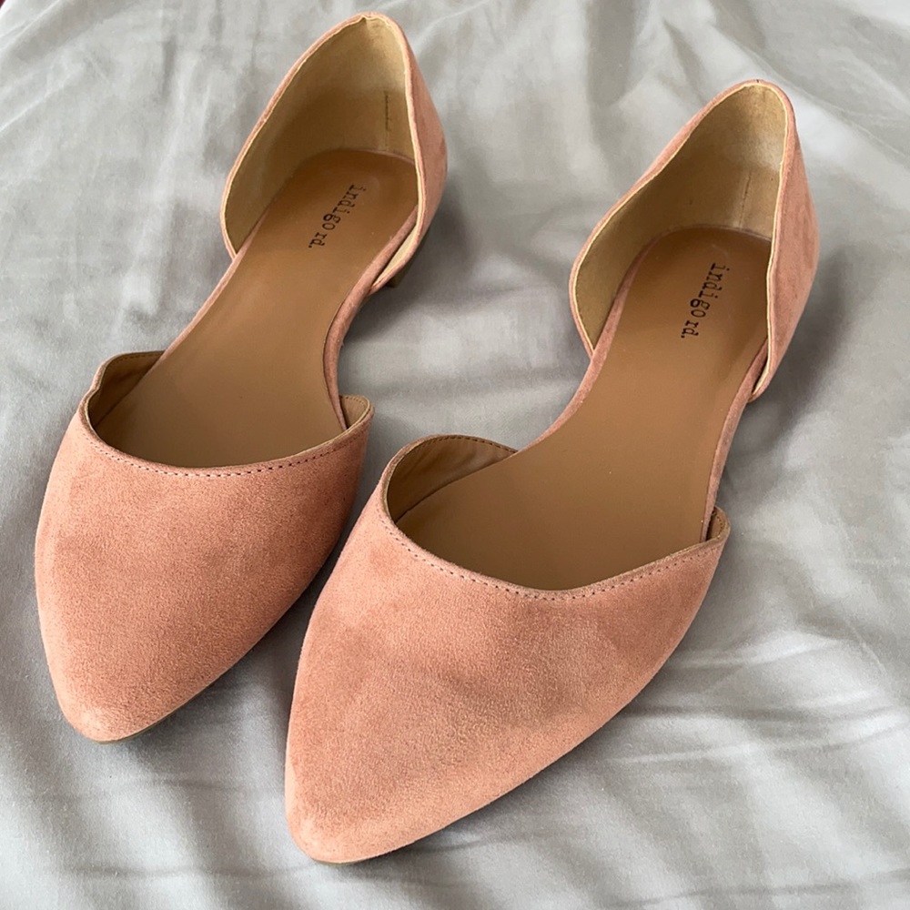 Brushed suede pink colored flats by Indigo Rd